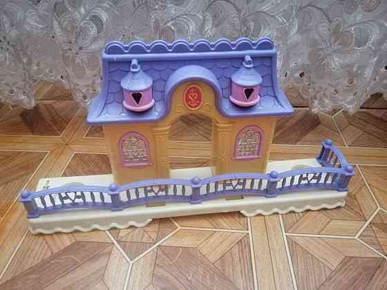 Продам игрушку дом домик Донецк