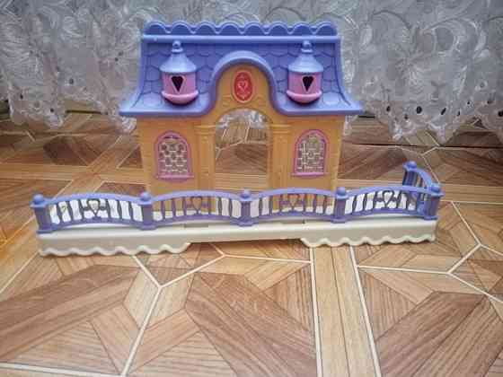 Продам игрушку дом домик Донецк