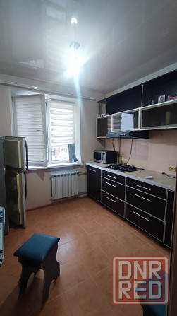 Продам 2 х комн кв, Солнечный 30 Макеевка - изображение 1