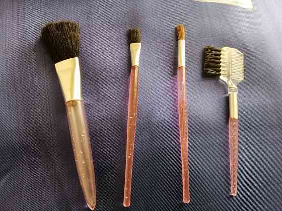 Продам кисточки для макияжа Донецк