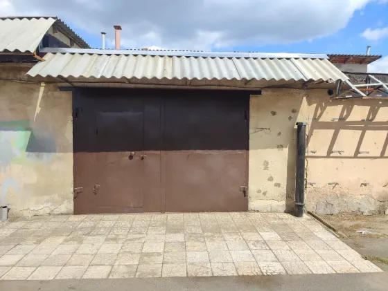 Сдам гараж в агк Уголёк 3 Донецк