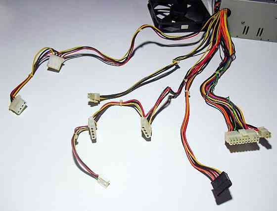 Блок питания FSP ATX-300PNF Донецк