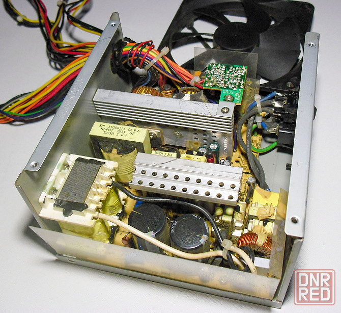 Блок питания FSP ATX-300PNF Донецк - изображение 2