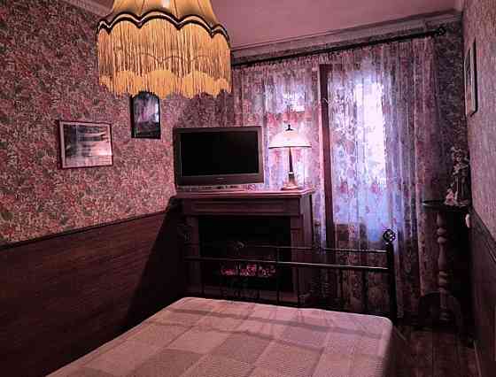 Продам 3-ком.кв. на Школьном, 2 этаж Донецк