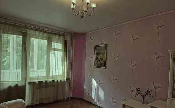 Продам 3-ком.кв. на Школьном, 2 этаж Донецк