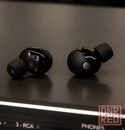 sony наушники беспроводные с микрофоном sony wf-1000xm5,черный оригинал Макеевка - изображение 2