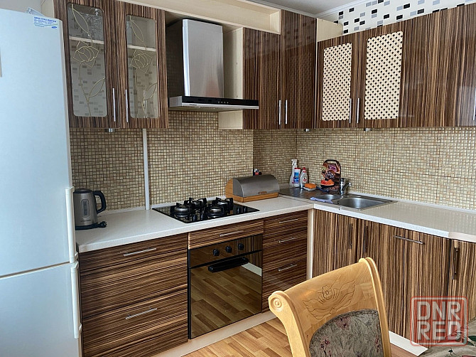 Вода 24/7 Сдам 3 комн.кв. Ленинский проспект, Мирный Донецк - изображение 1