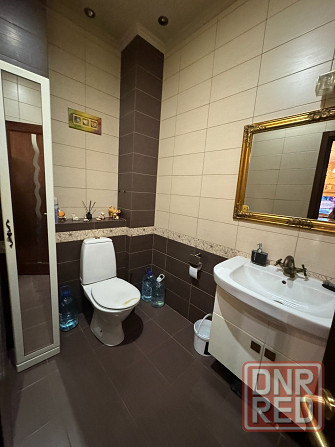 Продам 3 ком.кв 140 м2 в двух уровнях, центр, Донбасс Арена, гостиница Шахтер Донецк - изображение 4