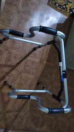 Шагающие ходунки с двух-уровневыми упорами. Донецк