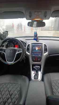 Продам Опель астра j 1.4 turbo Макеевка