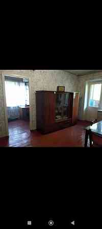 продам 2 к.кв. калининский р. шевченко-марии ульяновой 3200 мил р. док. готовы. Донецк