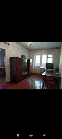 продам 2 к.кв. калининский р. шевченко-марии ульяновой 3200 мил р. док. готовы. Донецк