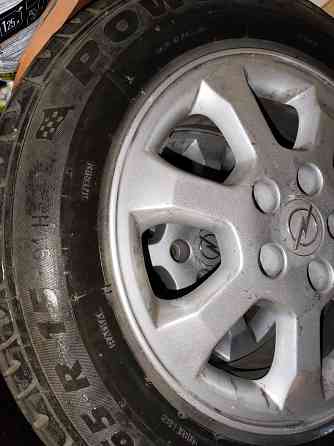 Продам шины с дисками 195/65 R 15 Донецк