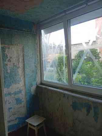 2 ком. квартира, 52 м2, 1/9 этаж, Киевский р-н, ул. Политбойцов, 3,7 млн руб Донецк