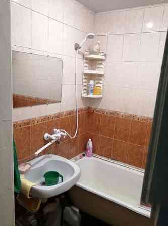 3 ком. квартира, 68 м2, 2/3 этаж, Киевский р-н, ул. Лавренева, 4,2 млн руб Донецк