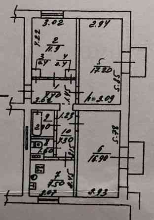 3 ком. квартира, 68 м2, 2/3 этаж, Киевский р-н, ул. Лавренева, 4,2 млн руб Донецк