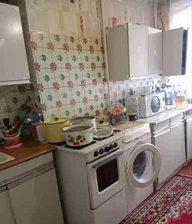 Продам 3к.кв Ленинский проспект. Цирк 2 остановки Донецк