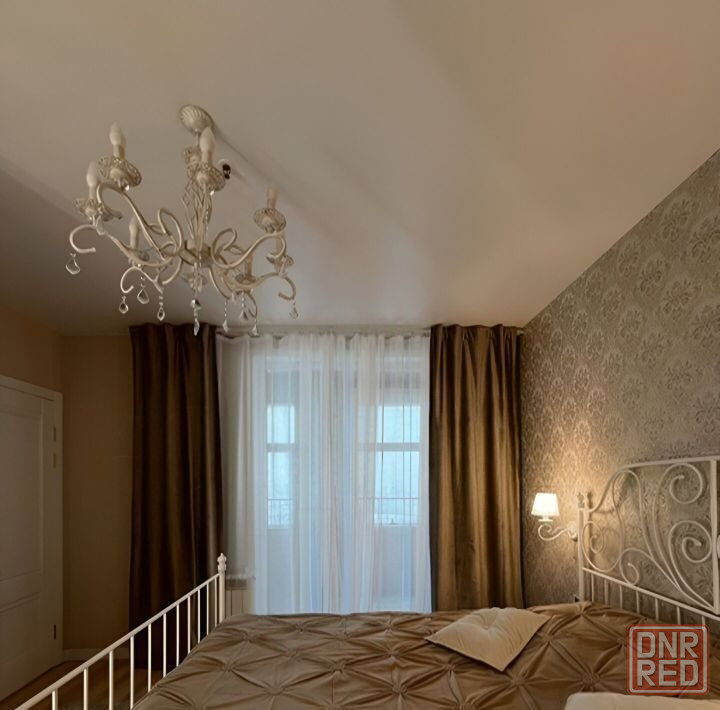 Сдаю двухкомнатную (Студия+1) квартиру 64.0 м² этаж 2/4 город Донецк, Ворошиловский район, Донбасс а Донецк - изображение 1