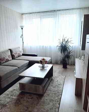 Сдается однокомнатная квартира в Калининском районе по проспекту Ильича (ориентир ост. Макаронка). Донецк