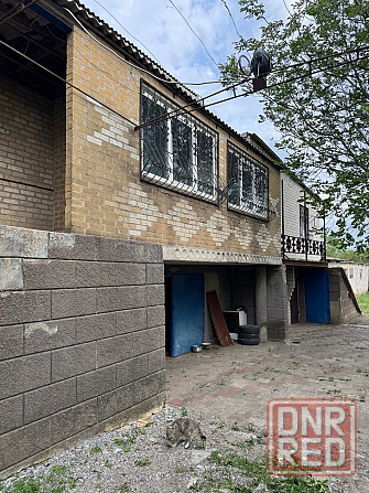 Продам капитальный дом центр города Докучаевск - изображение 5