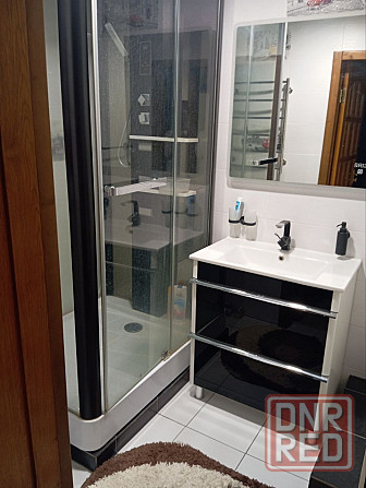 Сдаётся 2-к современная просторная квартира в Ворошиловском районе Донецк - изображение 3