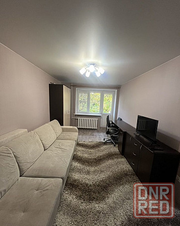 Сдаю однокомнатную квартиру 32.0 м² этаж 2/5 город Донецк, Калининский район, улица 50-й Гвардейской Донецк - изображение 1