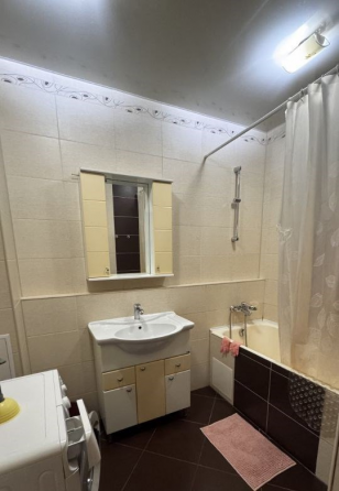 Сдается: 2х комнатная квартира,Ворошиловский район, Улица 50-летия ссср 99 Донецк