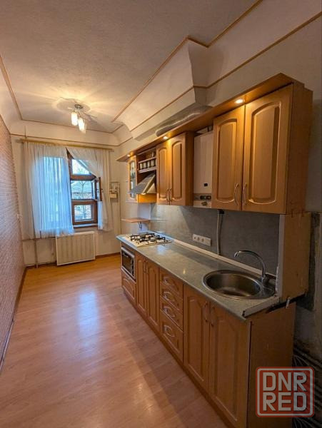 3 ком. квартира, 63 м2, 2/2 этаж, Калининский р-н, б-р Шахтостроителей, 6,8 млн руб Донецк - изображение 1