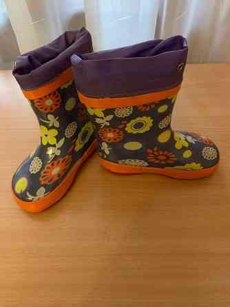 Резиновые детские сапожки Макеевка