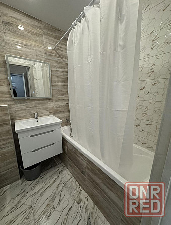 Сдаю однокомнатную квартиру в Ворошиловском районе, площадь Ленина Донецк - изображение 4