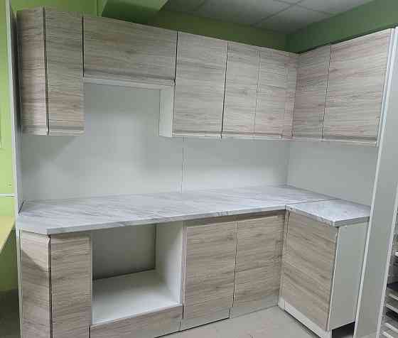 Угловая кухня "Бруклин" 1*2,36м (есть в наличии и на выставке и на складе) Макеевка