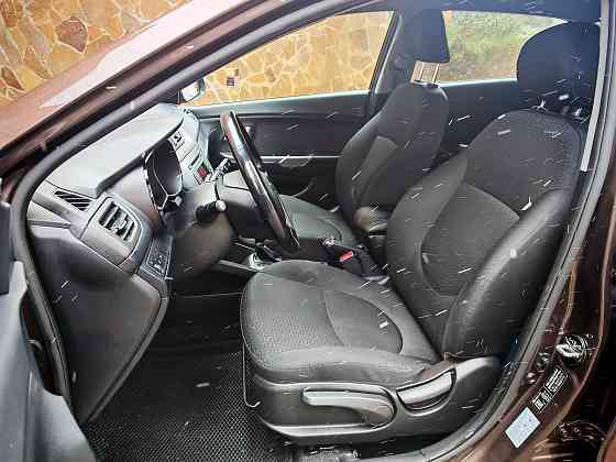 2016 Kia Rio 1.6 автомат Донецк