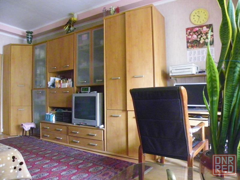 2 ком. квартира, 53 м2, 4/4 этаж, Ворошиловский р-н, ул. Университетская, цена 6,2 млн руб Донецк - изображение 2