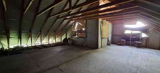 Продается 2-этажная квартира на земле Донецк