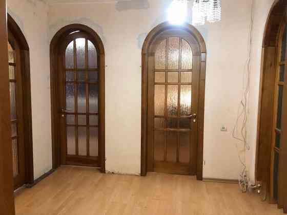 4 ком. квартира, 85 м2, 6/9 этаж, Киевский р-н, ул. Артема, Галактика, цена 11 млн. руб Донецк