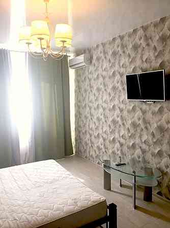 Сдаётся: 1 комнатная квартира 42.0м² Район: Кировский Ориентир: Текстильщик Этаж: 3/9 Цена: 21.000 р Донецк