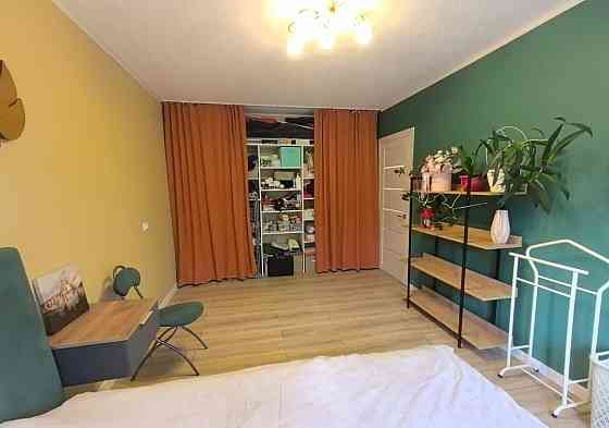 Куйбышевский район, Топаз. Двухкомнатная квартира расположена на 2-ом этаже 9-ти э Донецк