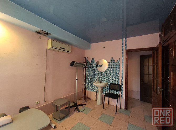 Продам парикмахерскую на Заперевальной в Буденновском районе Донецк - изображение 2