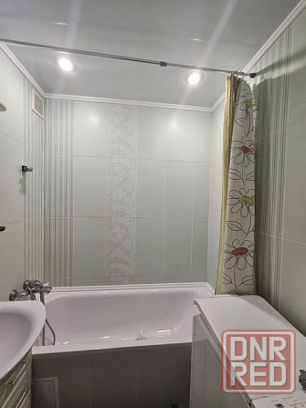 Сдам в аренду комфортную 2-комнатную квартиру , ориентир Бакинских Комиссаров Куйбышевский район Донецк - изображение 3