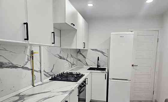 Сдается: Однокомнатная квартира Этаж: 4/5 Район: Киевский (Донецк-Сити) Площадь квартиры: 34м² Донецк