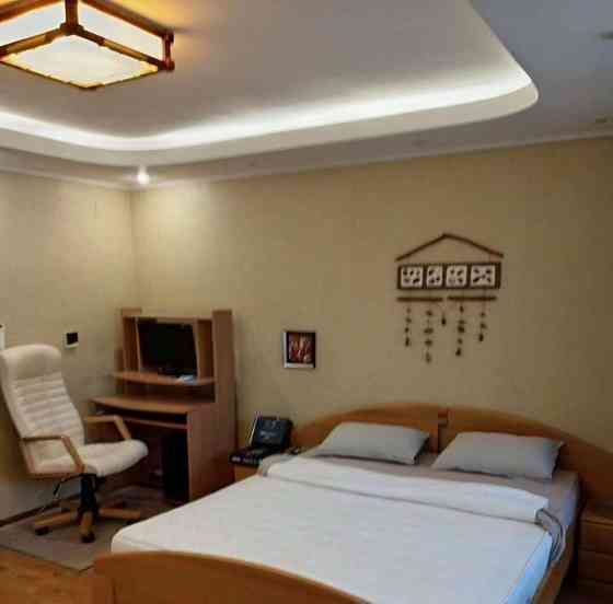 Срочная сдача крупногабаритной двухкомнатной квартиры по адресу Киевский район, ул. Тренева. Площадь Донецк