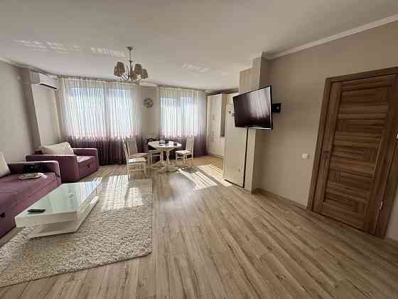 Сдам крупногабаритную евро-студию в Киевском районе, ул. Артёма, 144. площадью 56м². Донецк