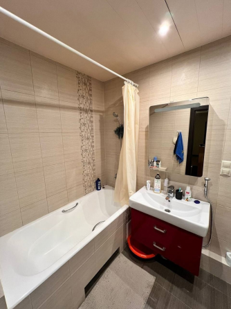 Мед. институт. в квартире есть все необходимое для проживания. Донецк