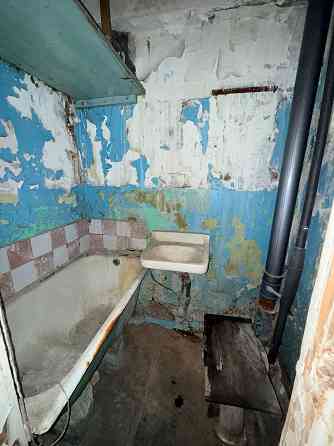 Продам 1-а ком. кв-ру Гвардейка 8-8 Бис Макеевка