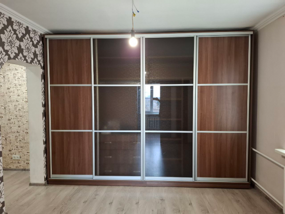 Сдаётся 2ком.квартира в Ленинском районе Донецка. Донецк