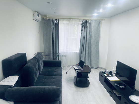 Сдается уеютная, просторная 2шка. Донецк