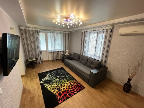 Сдаётся 1 комнатная квартира Донецк