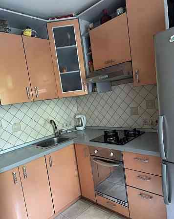 Сдается: Однокомнатная квартира Этаж: 3/9 Район: Калининский Площадь квартиры: 60м² Донецк