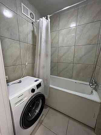 Сдам двухкомнатную квартиру в Буденновском районе, Краснооктябрьская ул. в двух минут от остановки. Донецк