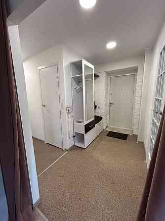 Сдам двухкомнатную квартиру в Буденновском районе, Краснооктябрьская ул. в двух минут от остановки. Донецк